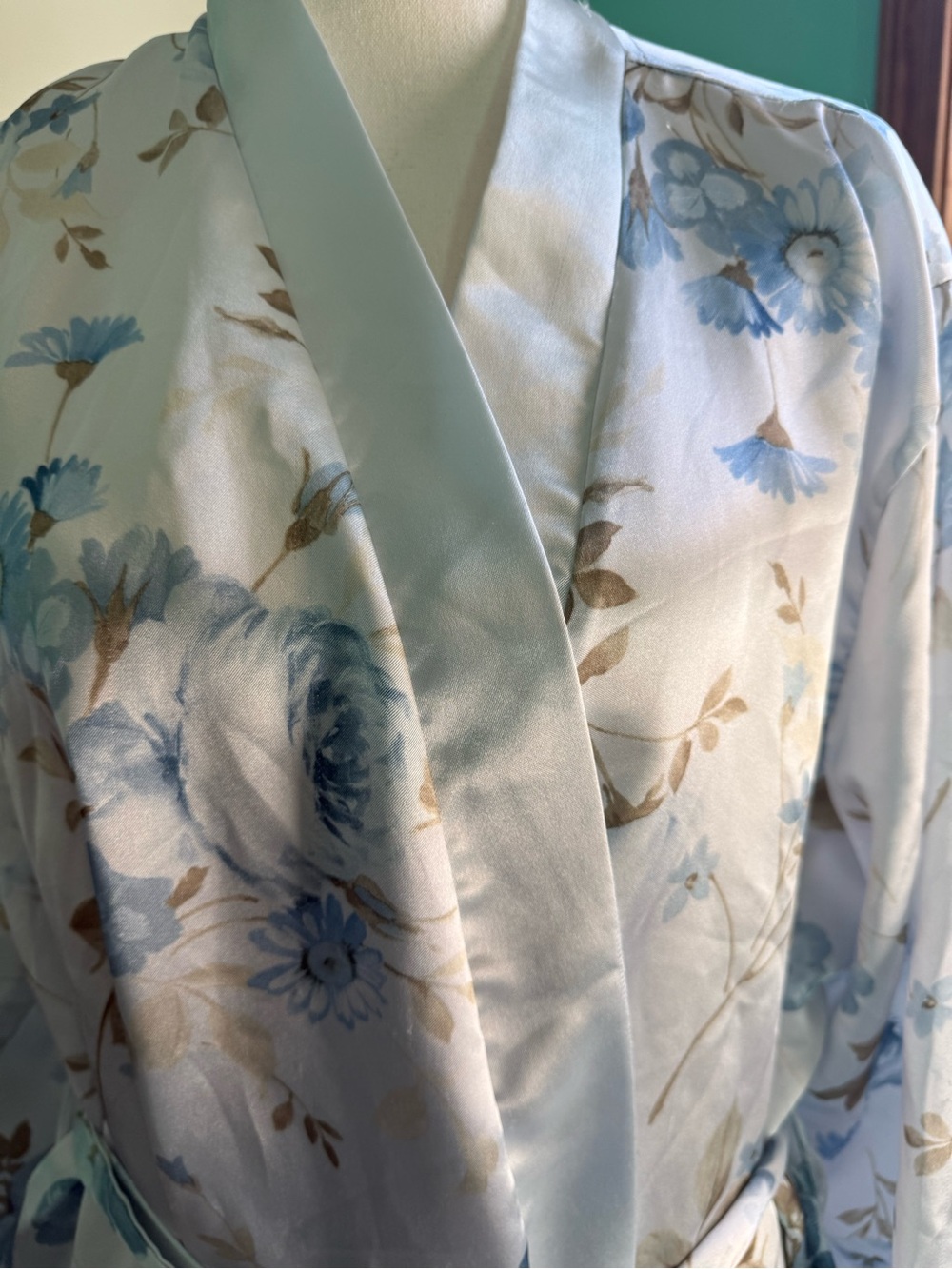 Loulou Studio Pale Blue Floral Satin Wrap Robe XL